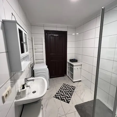 Apartment Eg *